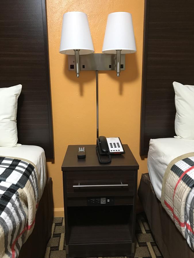 Old Kentucky Home Motel Бардстаун Екстериор снимка
