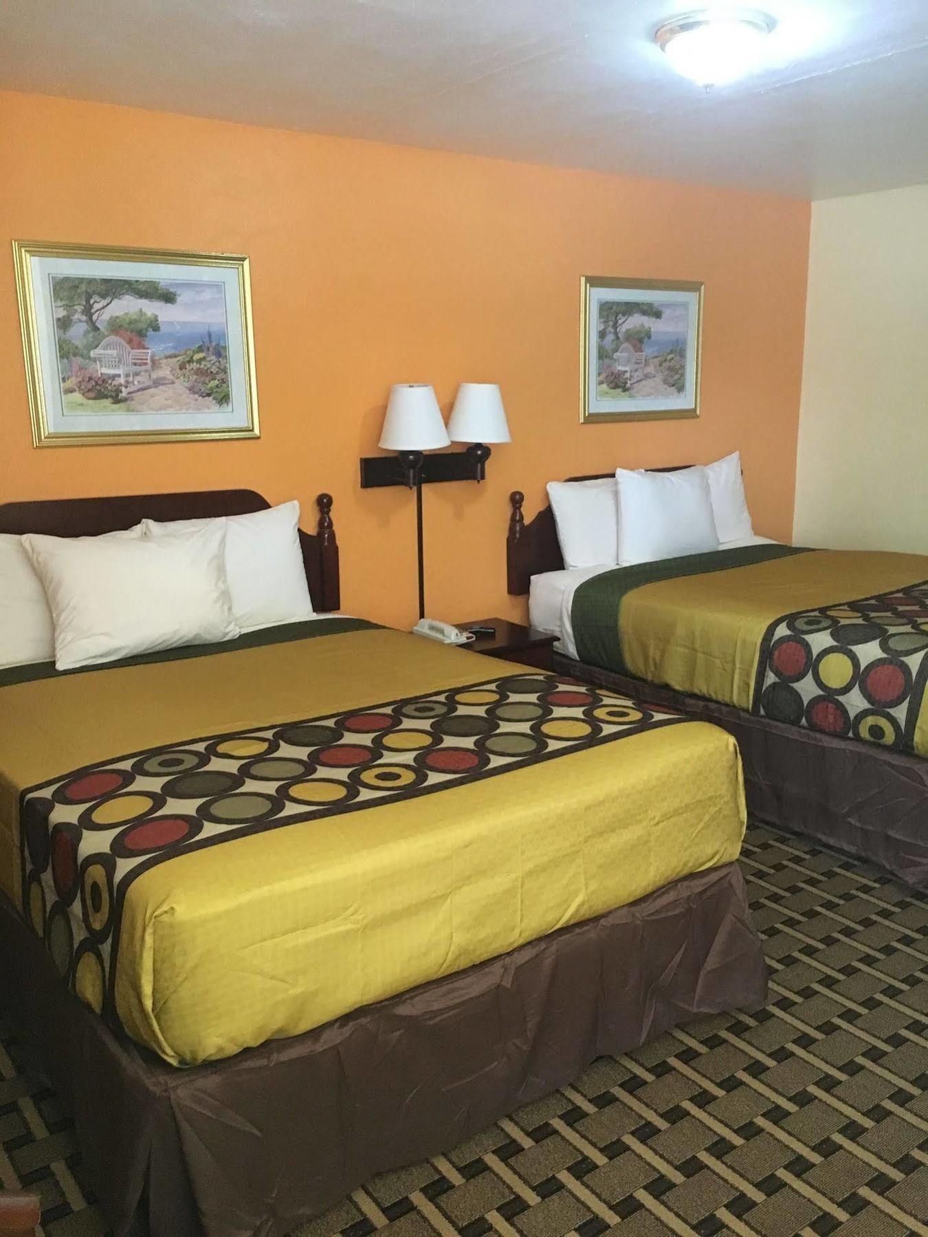 Old Kentucky Home Motel Бардстаун Екстериор снимка