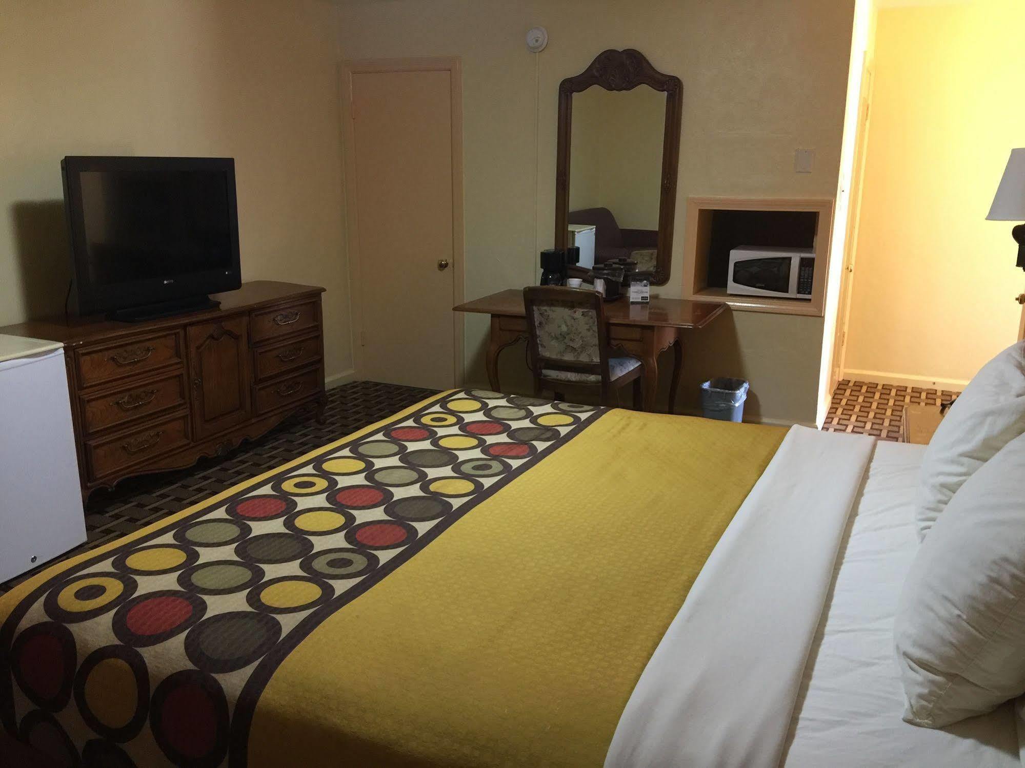 Old Kentucky Home Motel Бардстаун Екстериор снимка